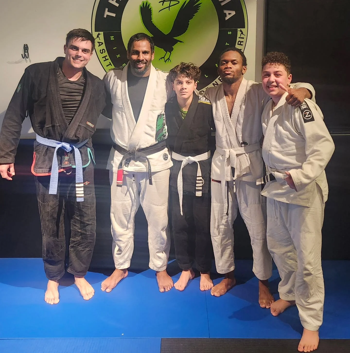 Congratulations to @sunz_boxn on adding his second zebra stripe and to samih for adding another  stripe as well as @dtb23_miroslav for getting 1 step closer to grey. Shoutout to @adamm_piatkowski for leveling up and getting  ever closer to those purp