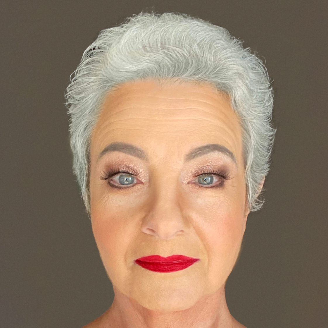 Julia Polinsky, Registration