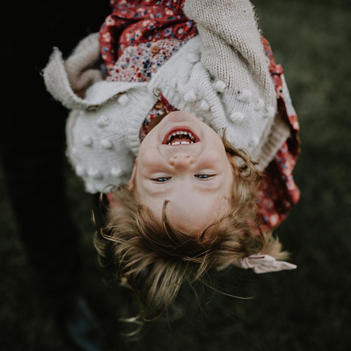 Sugar and Spice and chasing a rogue cat around the neighbourhood for much of the session 🤣

-
-
-
-
-
-
-
-
-
 #vancouverfamily #vancouverfamilyphotographer #familyphotographer #vancouverphotographer #langleyfamilyphotographer #abbotsfordfamilyphoto