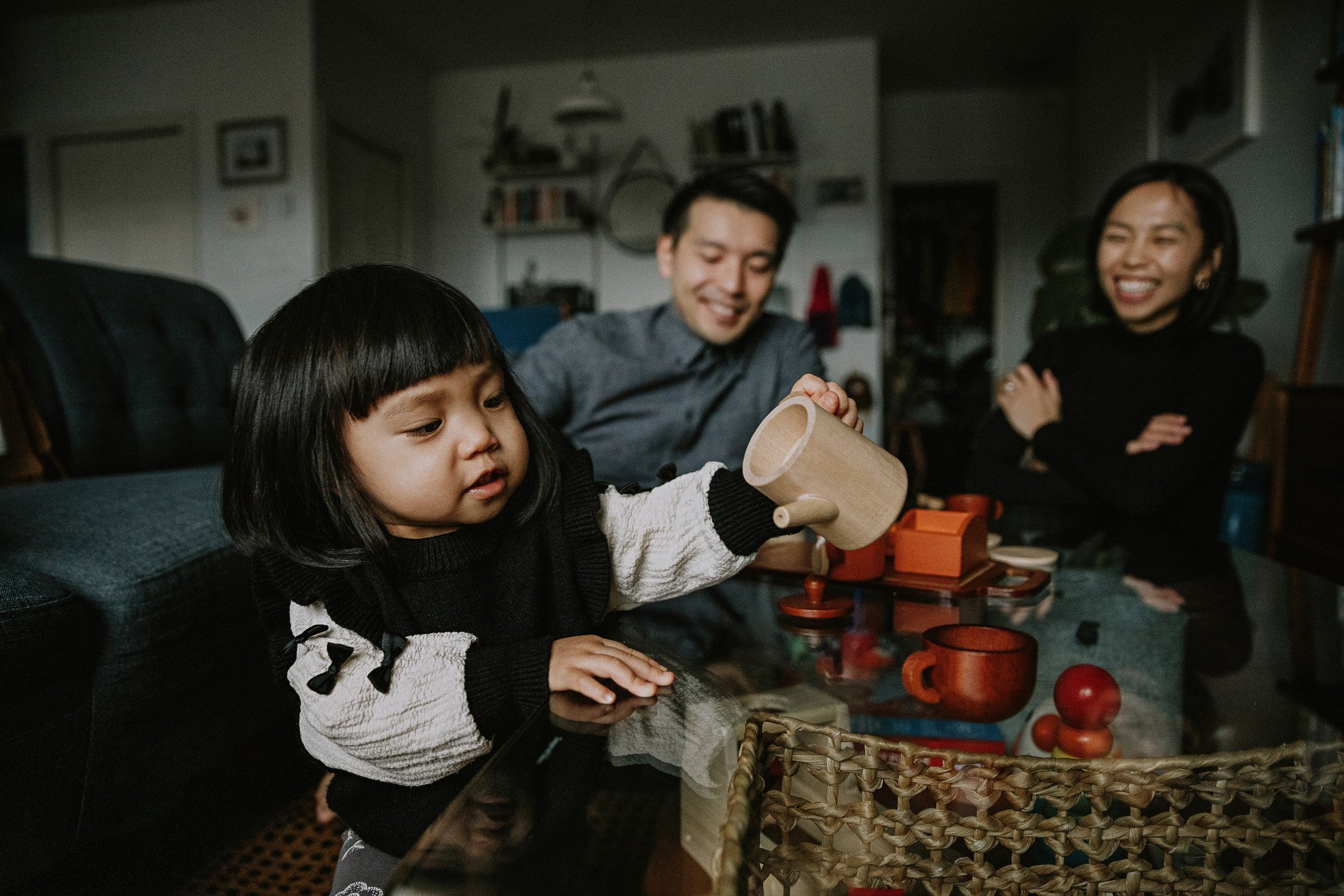 Danaea-Godard-Vancouver-Family-Photographer-In-Home-Family-Photos-103.jpg