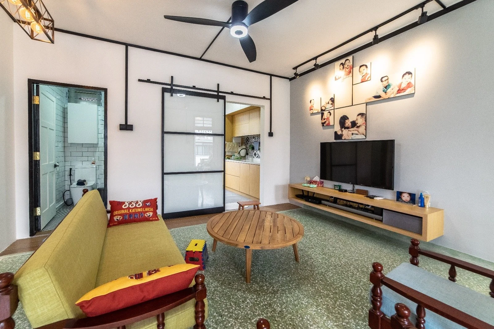 WhatsApp Image 2018-05-30 at 11.36.05 AM (1).jpeg