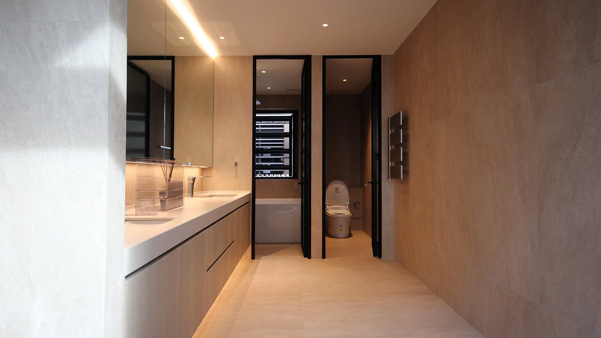 master bathroom 2.jpg