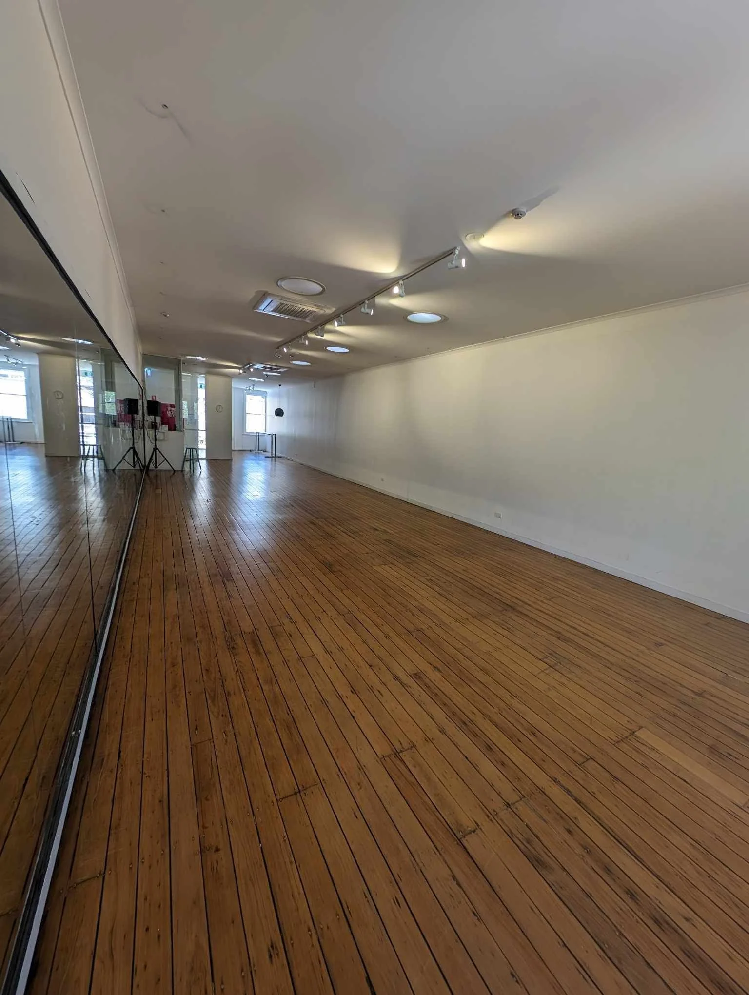 Studio 5
