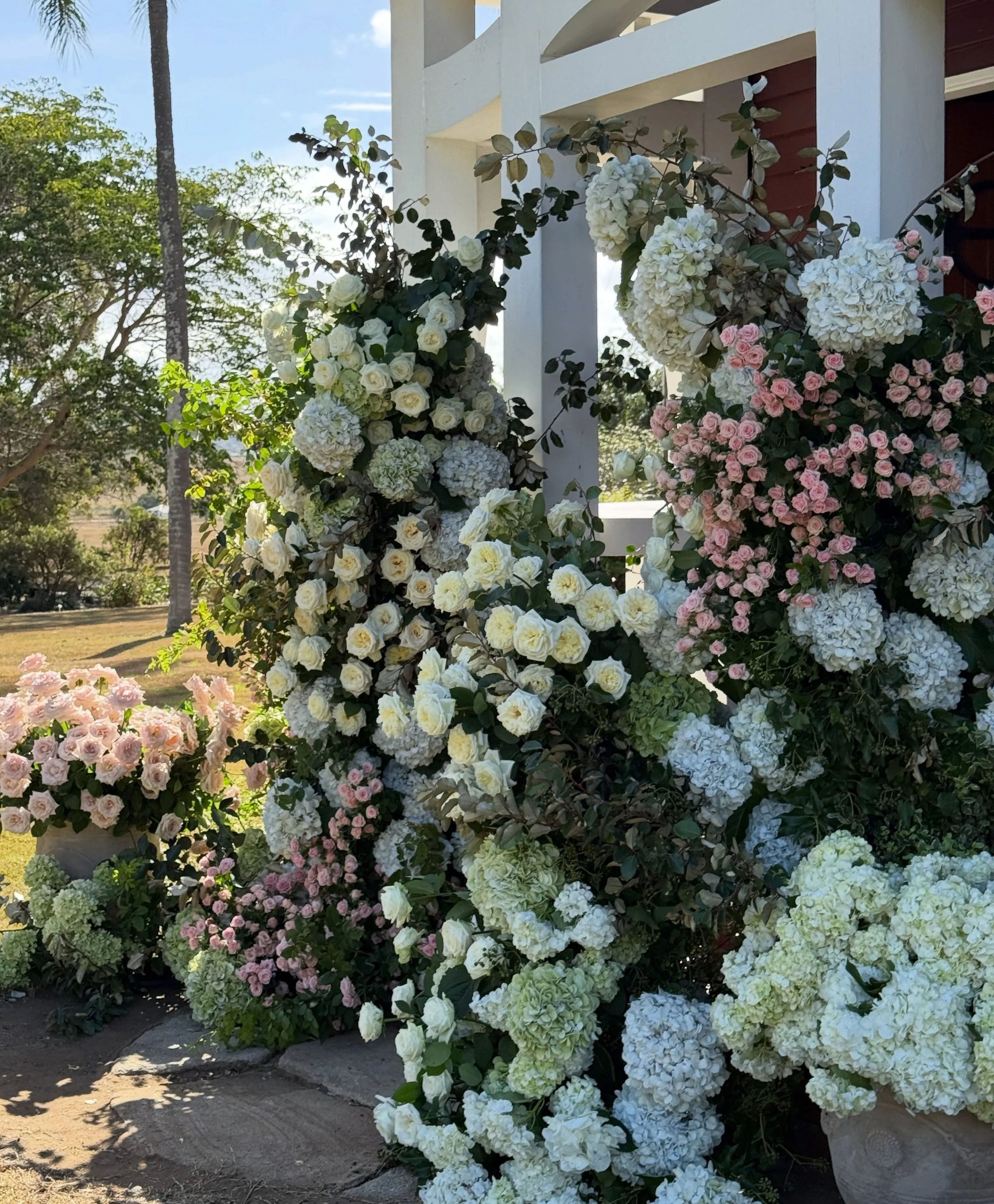 From the ceremony to reception ~ for Grace &amp; Will 🤍 @theeventslounge @creativehausweddings