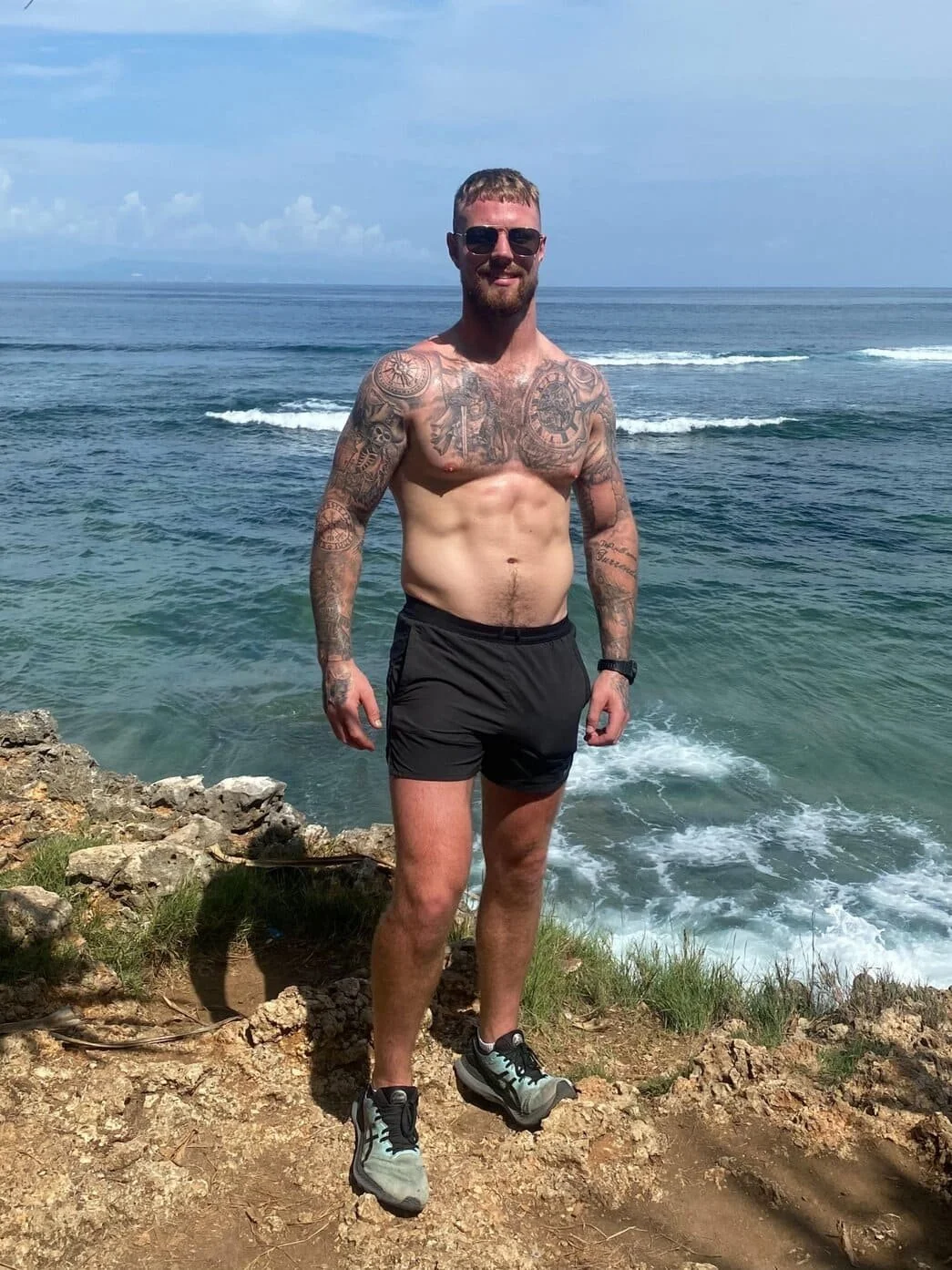 Topless Waiter Tom Verta Events Beach.jpg