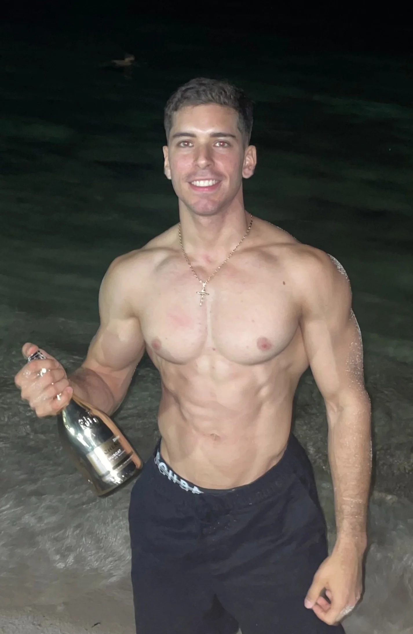 Diego Topless Waiter 6_Verta Events.jpg
