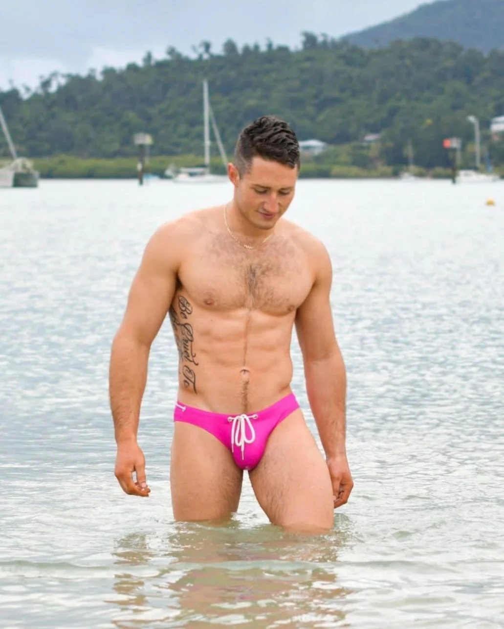 Dean Topless Waiter 2_Verta Events.jpg