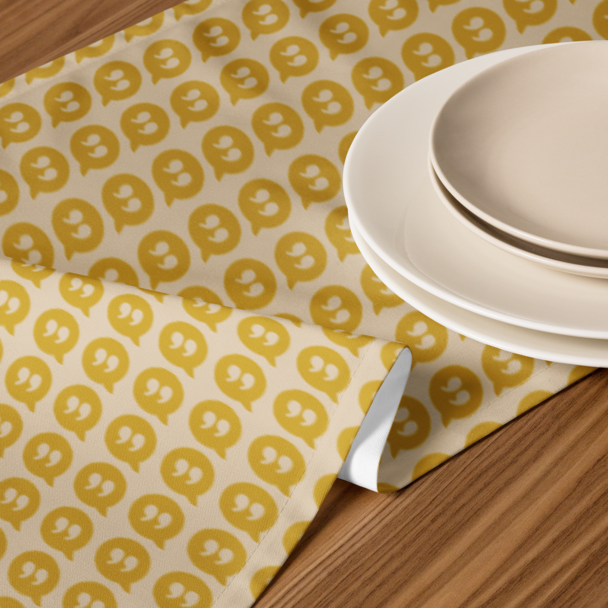 table-runner-white-front-659fdcaa906c9.png