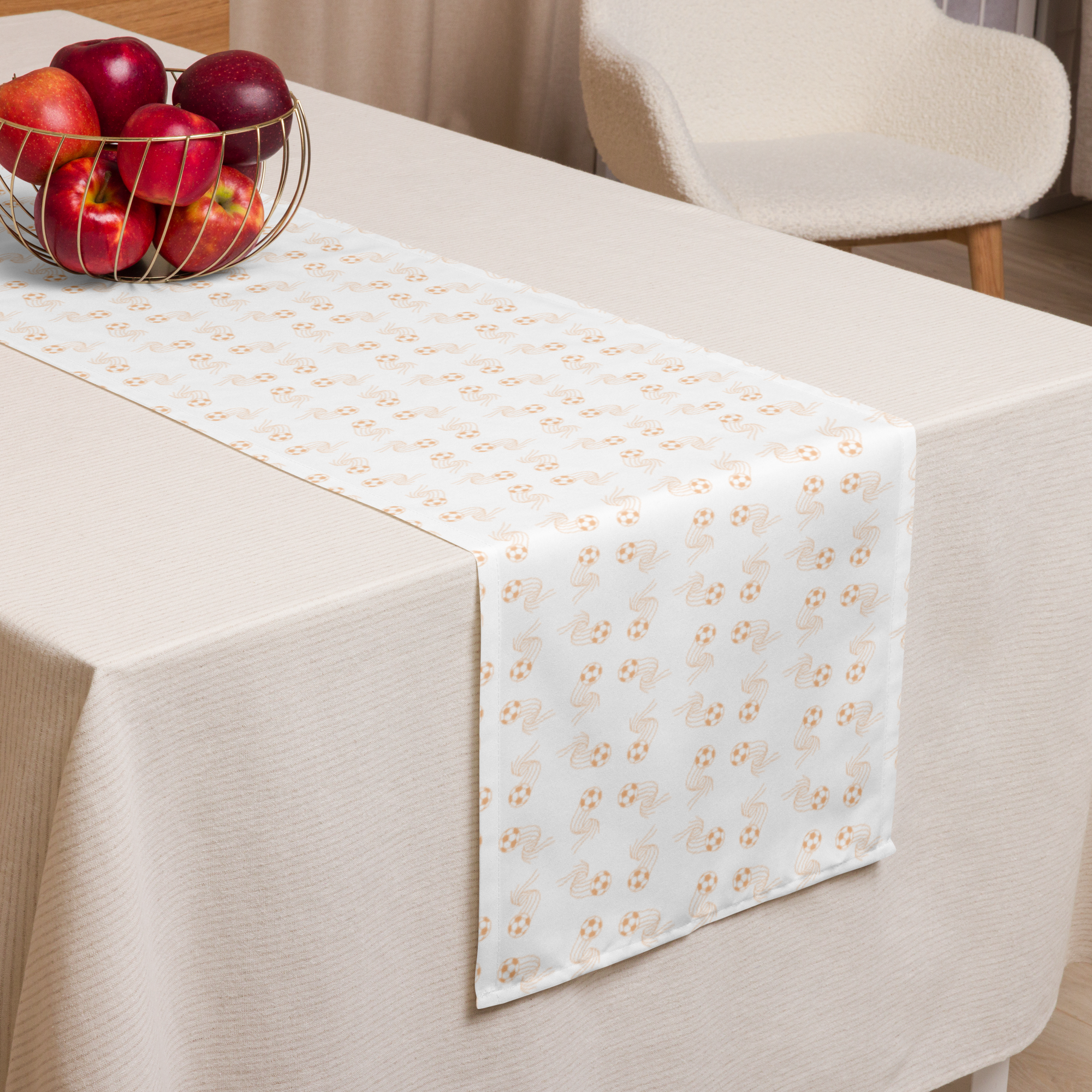 table-runner-white-front-659feddcc084e.png