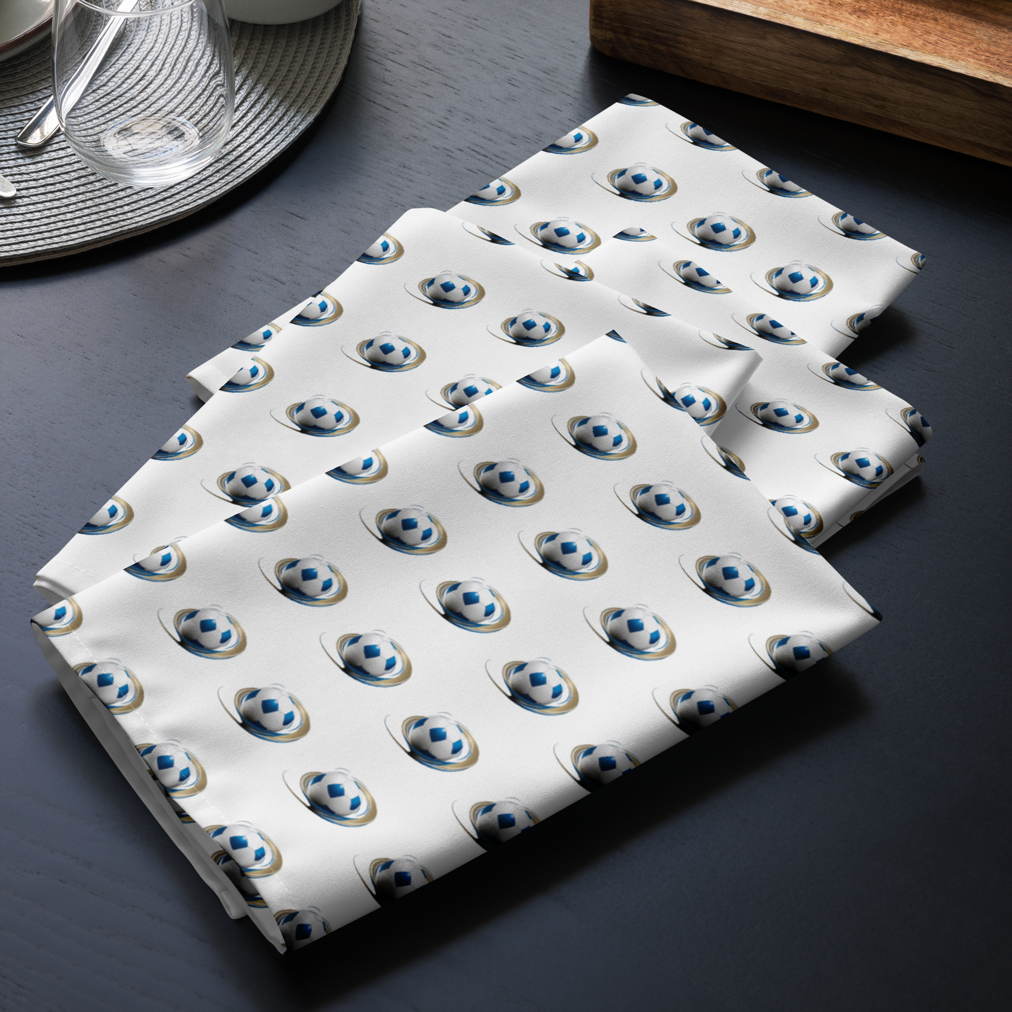 cloth-napkin-set-(4)-white-front-69a8c1a9636b8.png