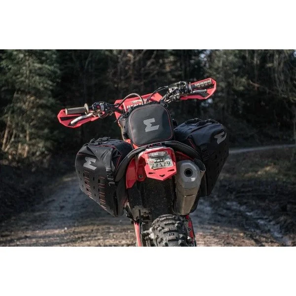 Sacoche Enduristan Hailstorm 35, accessoire side-car Ural via Moto Side Aventure (concessionnaire sidecar Ural)