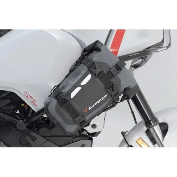 Sacoche de selle Drybag 80 gris/noir, Étanche, 8l, accessoire pour side-car Ural via Moto Side Aventure (concessionnaire sidecar Ural)