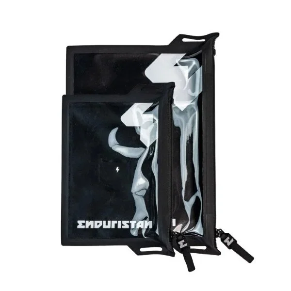 Funda para mapas de la marca Enduristan, accesorio para sidecar Ural, a través de Moto Side Aventure (distribuidor de sidecares Ural)
