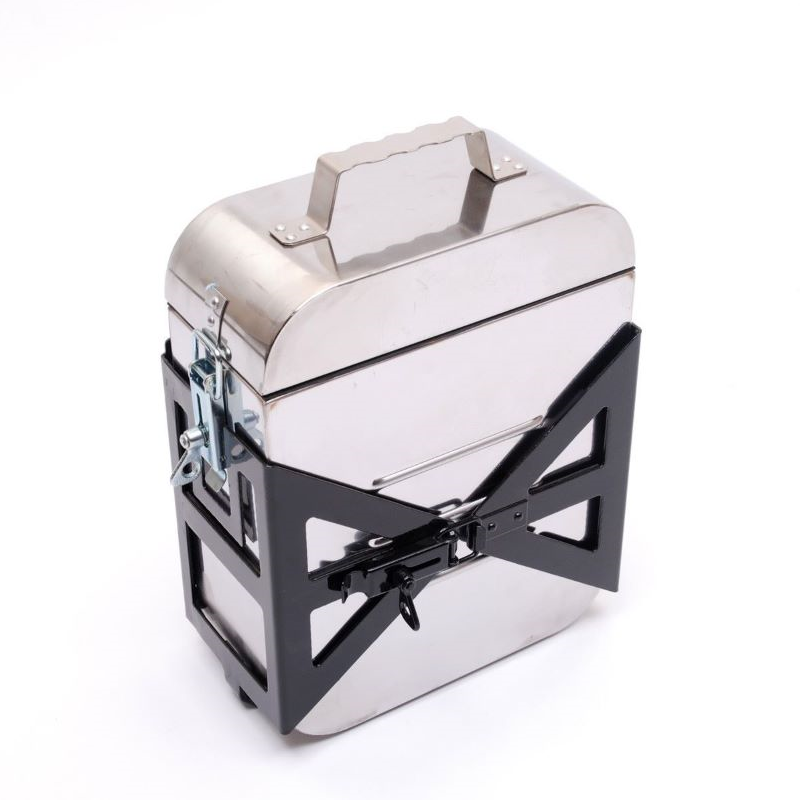 Stainless steel box, accessory for Ural sidecar via Moto side aventure (Ural sidecar dealer): 31.5 cm wide, 17.5 cm deep and 40.5 cm high.