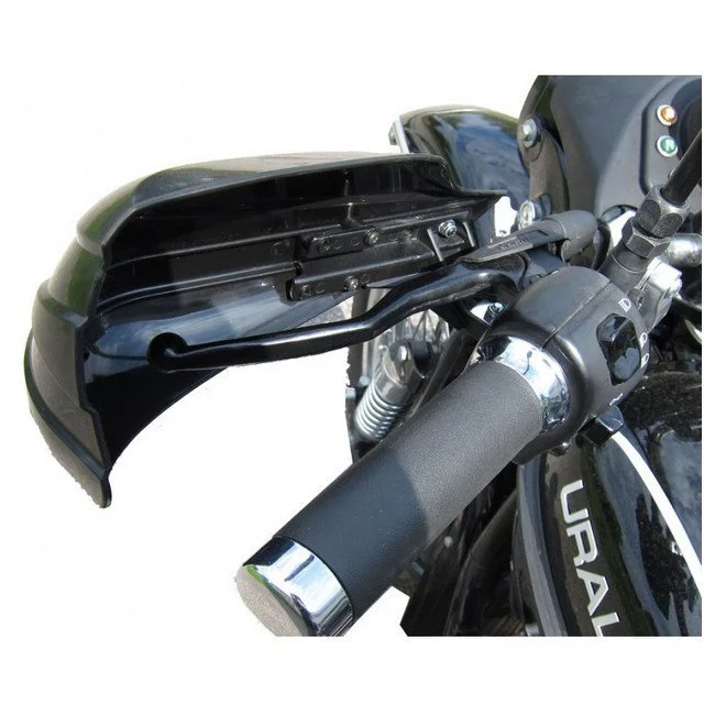 Handguard Storm is a comfort accessory for the comfort of your Ural sidecar via Moto Side Aventure