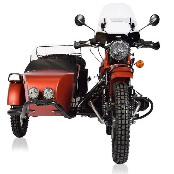 The Ural adjustable Touring windscreen clear is an accessory for Ural sidecars via Moto Side Aventure