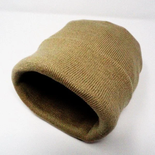 Bonnet en tricot avec badge URAL, Sahara, accessoire side-car Ural via Moto Side Aventure (concessionnaire side-car Ural)