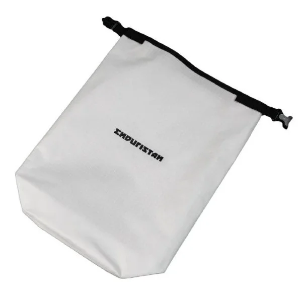 El saco aislamiento de la marca Enduristan, accesorio para el sidecar Ural, a través de Moto Side Aventure (distribuidor de sidecares Ural)