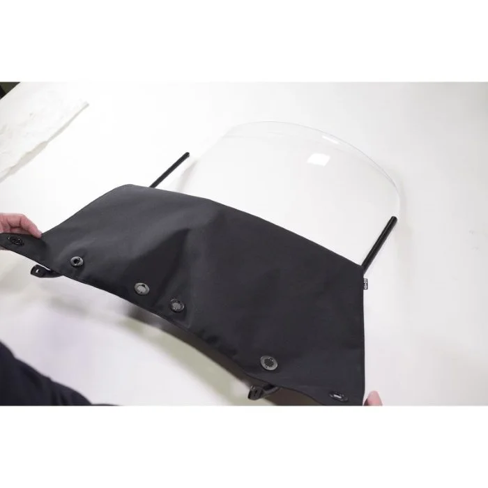 N°1 Pare-brise de side-car et support complet depuis 2013 (pièce carbu)