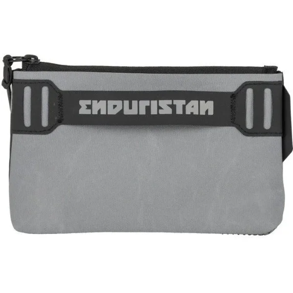 El organizador Flatty 06 de la marca Enduristan, accesorio para sidecar Ural, a través de Moto Side Aventure (distribuidor de sidecares Ural)