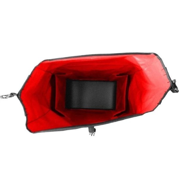 Enduristan Moonsoon 3 bags are accessories compatible with Ural Motorcycles sidecars.