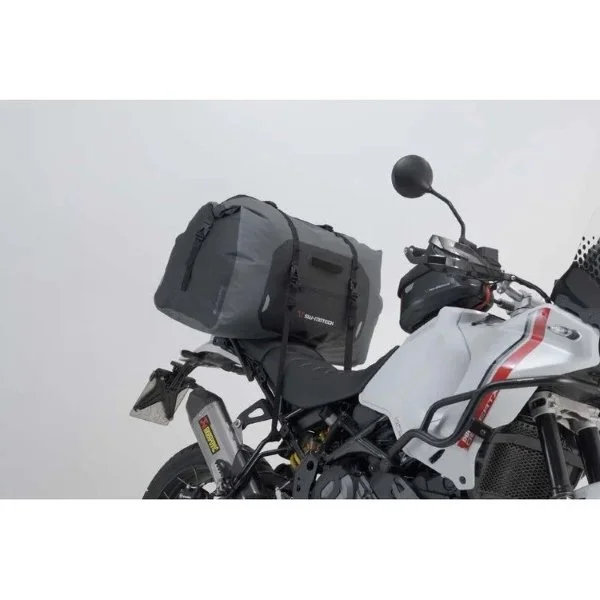 Sacoche de selle Drybag 600 gris/noir, Étanche, 60 l, accessoire pour side-car Ural via Moto Side Aventure (concessionnaire sidecar Ural)
