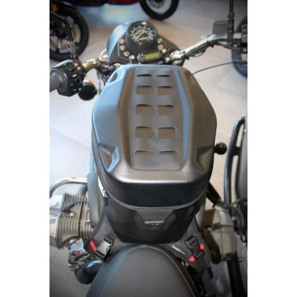 Sacoche de réservoir à sangles PRO Enduro WP, accessoire pour side-car Ural via Moto Side Aventure (concessionnaire sidecar Ural)