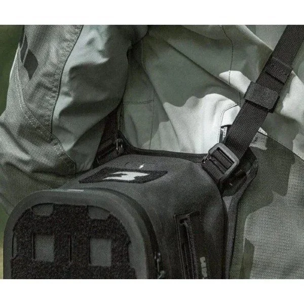 Bandolera Light Enduristan, accesorio para sidecar Ural a través de Moto Side Aventure (distribuidor de sidecares Ural)