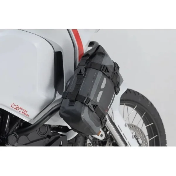 Sacoche de selle Drybag 80 gris/noir, Étanche, 8l, accessoire pour side-car Ural via Moto Side Aventure (concessionnaire sidecar Ural)