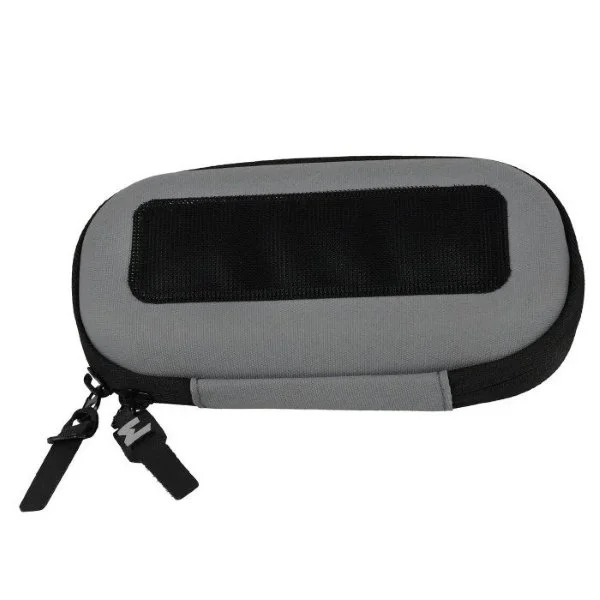 El estuche para gafas de la marca Enduristan, un accesorio para el sidecar Ural, a través de Moto Side Aventure (distribuidor de sidecares Ural)