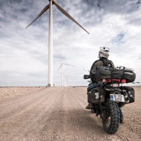 Las bolsas Moonsoon 3 de la marca Enduristan son un accesorio compatible con los sidecares de la marca Ural Motorcycles