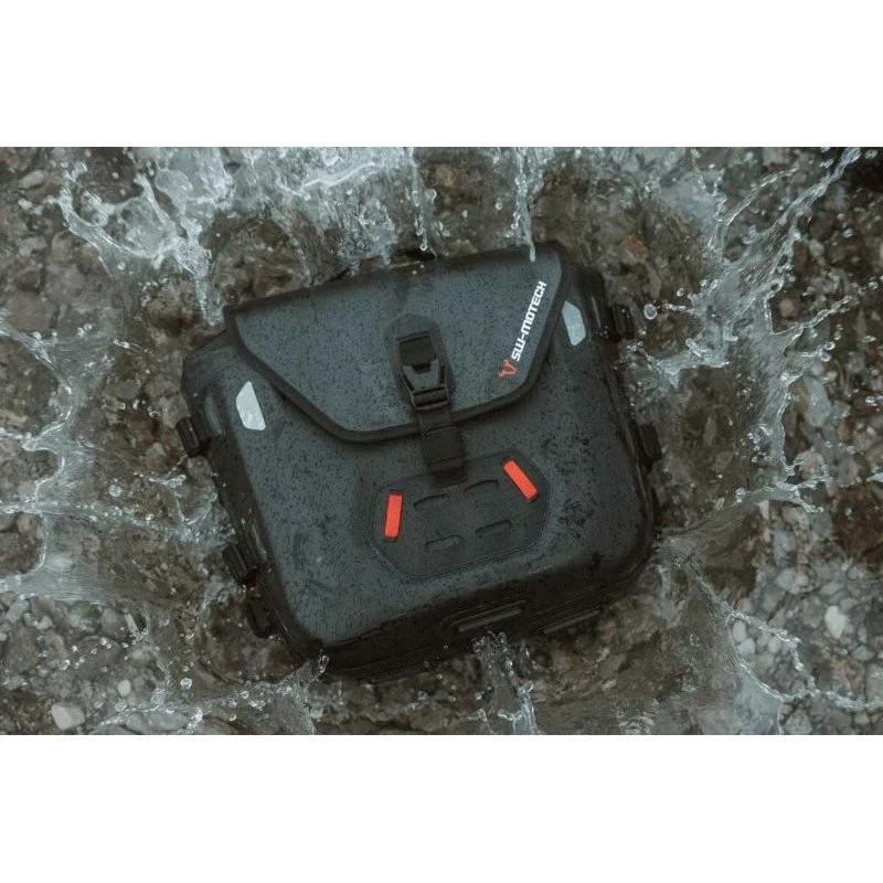 SysBag WP S avec platine d'adaptation à gauche, accessoire pour side-car Ural via Moto Side Aventure (concessionnaire sidecar Ural)