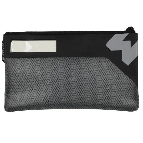 El organizador Flatty 09 de la marca Enduristan, accesorio para sidecar Ural, a través de Moto Side Aventure (distribuidor de sidecares Ural)