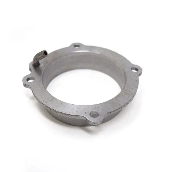 N°4 Front bearing housing for crankcase cover (carburetor part)