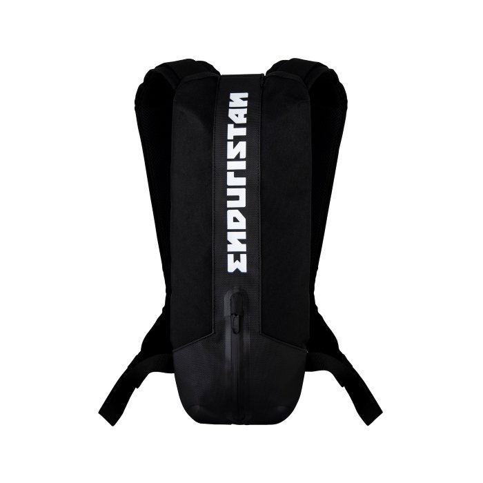 Sac à dos étanche d'hydratation Enduristan Hurricane Lyndon compatible avec les side-cars de marque Ural Motorcycles