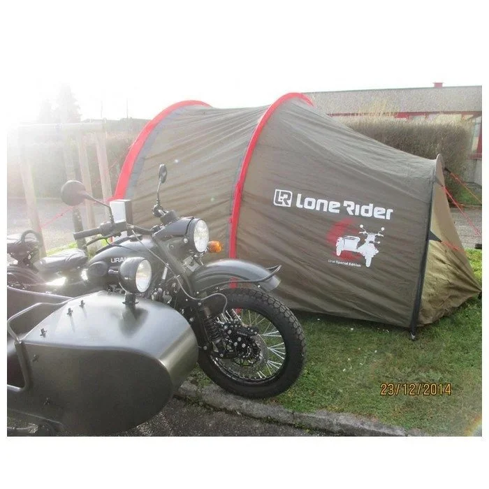 La tente Ural Lone Rider est un accessoire side-car Ural via Moto Side Aventure (concessionnaire side-car Ural)