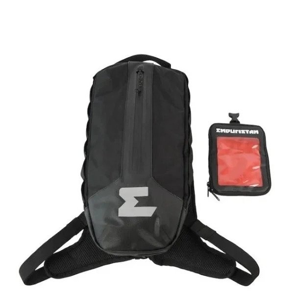 Mochila impermeable Enduristan Hurricane 7 compatible con los sidecares de la marca Ural Motorcycles
