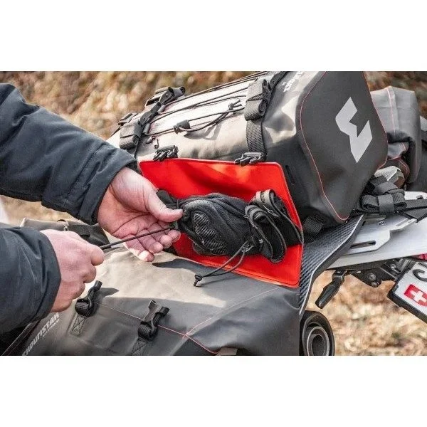 Bolsa Enduristan Hailstorm 35, accesorio para sidecar Ural a través de Moto Side Aventure (distribuidor de sidecares Ural)