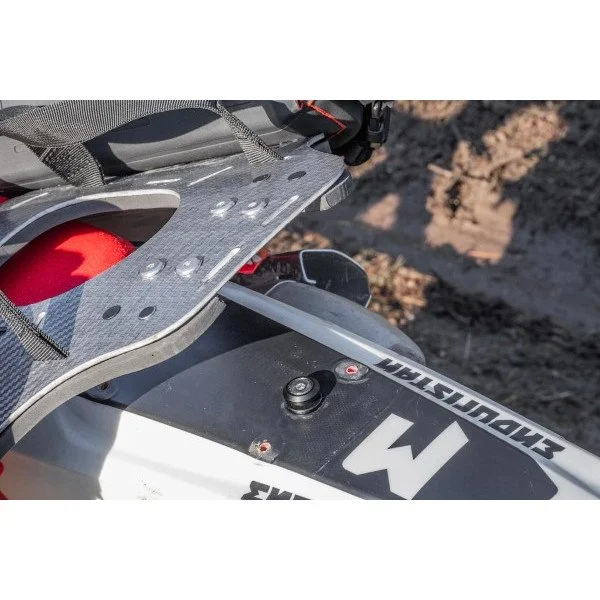 Point d'ancrage Enduristan pour Hailstorm, accessoire side-car Ural via Moto Side Aventure (concessionnaire sidecar Ural)