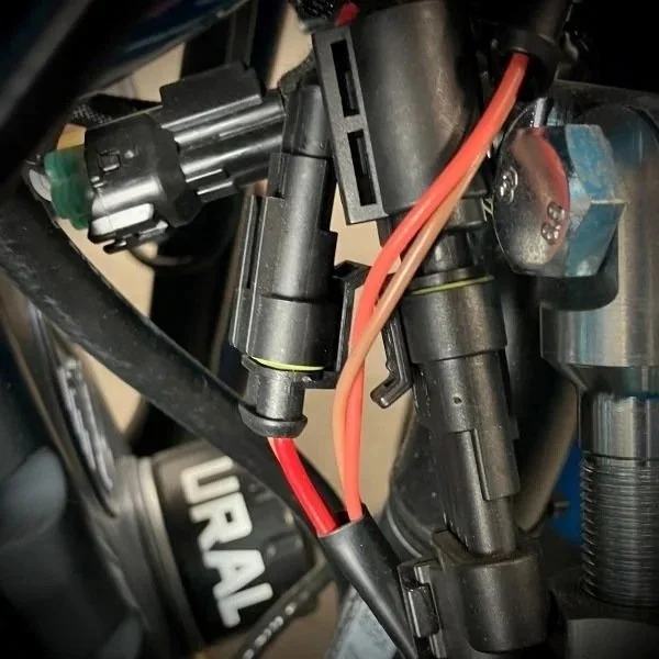 The 2 Pin Connector - Female is an accessory for Ural sidecar via Moto Side Aventure