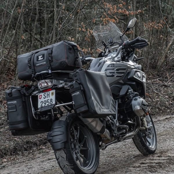 Enduristan Sacoche Laterale Monsoon Evo 2, accessoire side-car Ural via Moto Side Aventure (concessionnaire sidecar Ural)