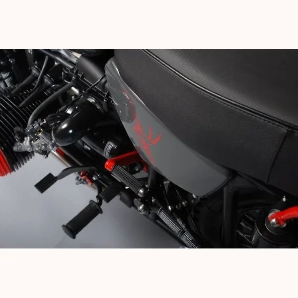 Pack accent, accessoire pour side-car Ural via Moto Side Aventure (concessionnaire side-car Ural) Pack accent, accessoire pour side-car Ural via Moto Side Aventure (concessionnaire side-car Ural)