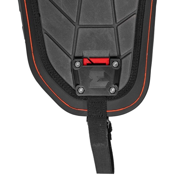 Sacoches de selle Blizzard 2 de 35L de la marque Enduristan pour le garde-boue compatible avec les side-cars de marque Ural Motorcycles