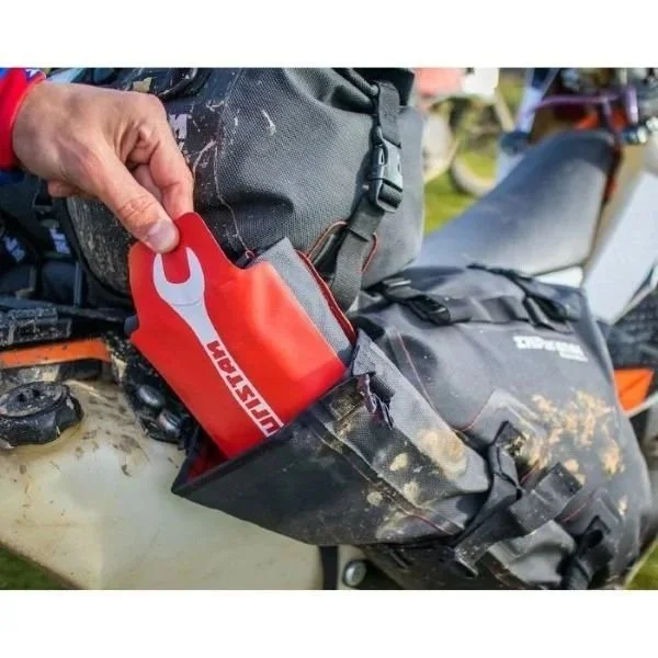 Bolsa grande de la marca Enduristan para el guardabarros, compatible con los sidecares de la marca Ural Motorcycles