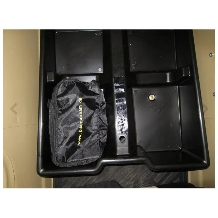 Mini-pompe à pied avec tuyau prolongé Ural est un accessoire pour side-car Ural via Moto Side Aventure (concessionnaire side-car Ural)