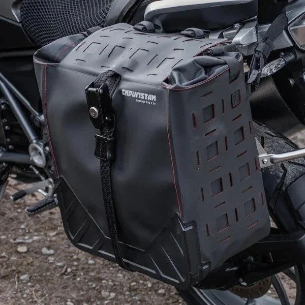 Enduristan bolsa lateral Monsoon Evo 2, accesorio para sidecar Ural a través de Moto Side Aventure (distribuidor de sidecares Ural)