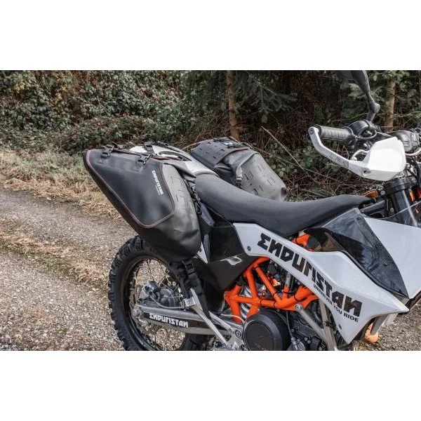 Sacoche Enduristan Hailstorm 50, accessoire side-car Ural via Moto Side Aventure (concessionnaire sidecar Ural)