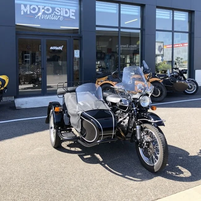 Ural Sportsman 2017 à deux roues motrices qui est disponible en dépôt/vente chez Moto Side Aventure à Valence