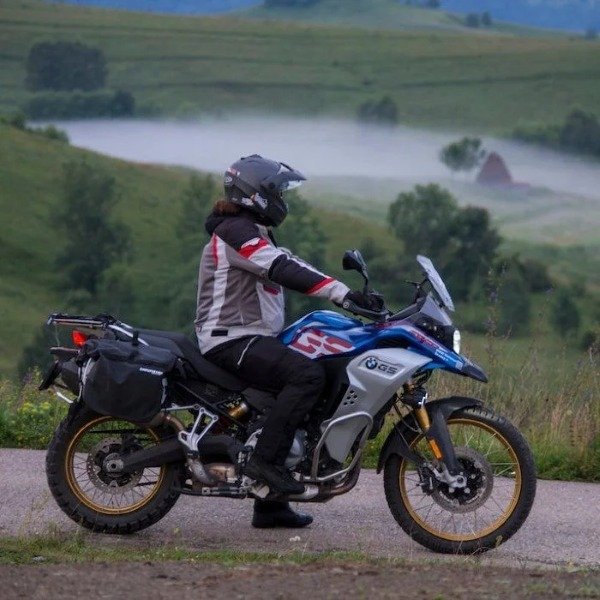 Enduristan Moonsoon 3 bags are accessories compatible with Ural Motorcycles sidecars.
