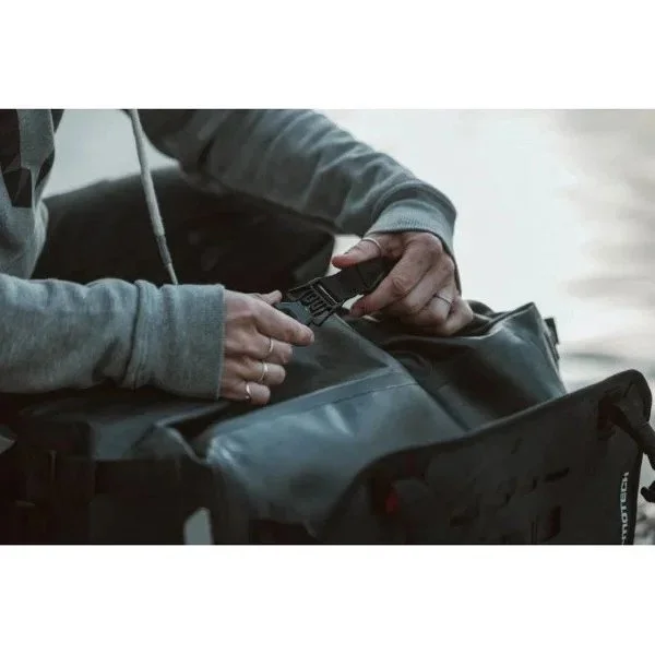 SysBag WP L con placa de adaptación izquierda, accesorio para sidecar Ural a través de Moto Side Aventure (distribuidor de sidecares Ural)